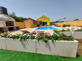 Holiday Home Revita Cocktail, Mostar